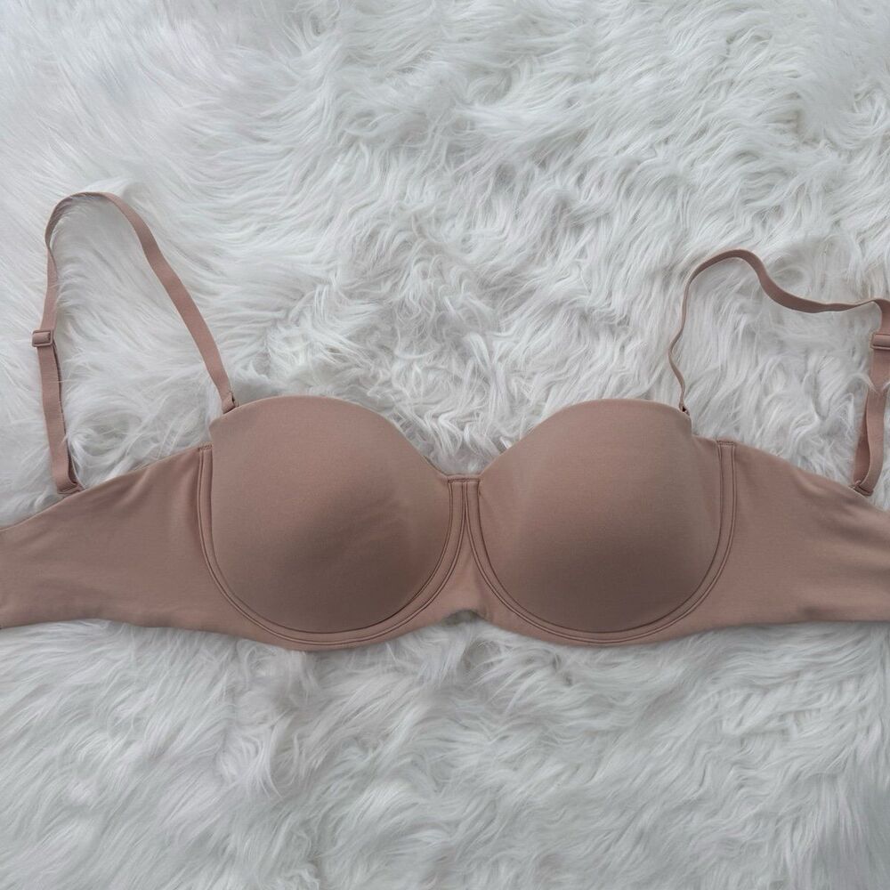 Skims Fits Everybody Strapless Bra Mica Size 32DD
